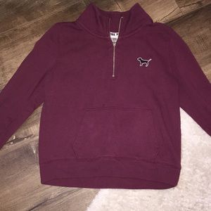 3 for 25 VS PINK quarter zip 🤩